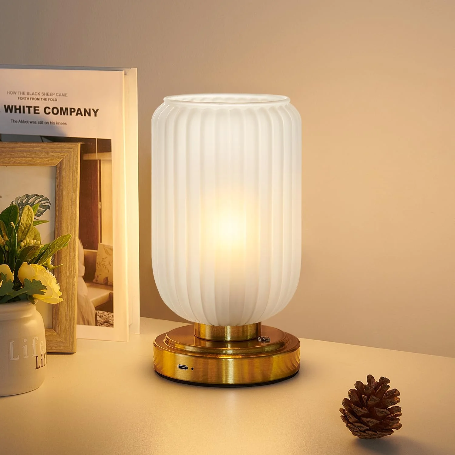 LightRound Cordless Table Lamp, Dimmable, Bulb Included - Image 8